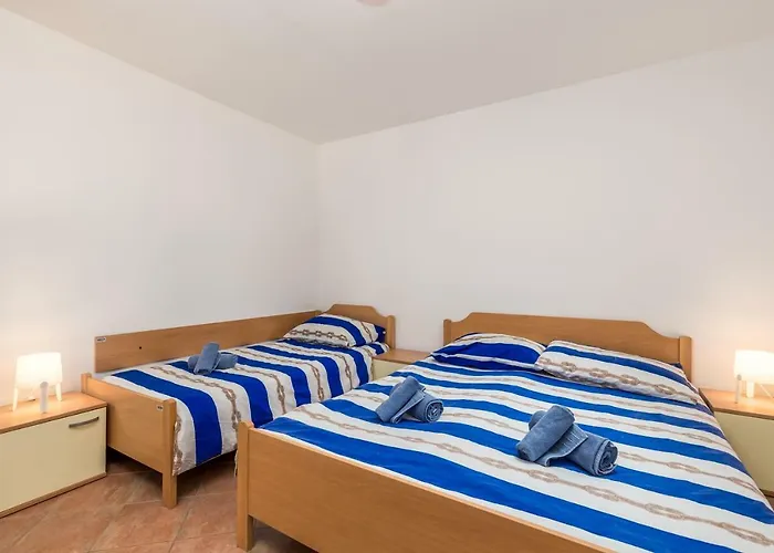 Appartement In Pinewood Near The Sea