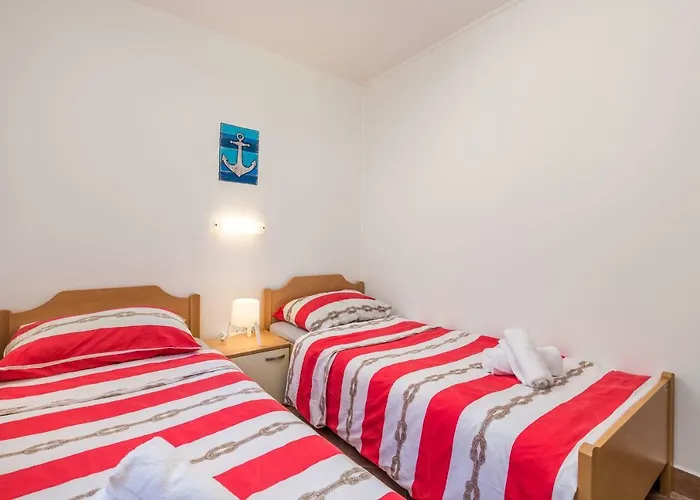 Appartement In Pinewood Near The Sea *