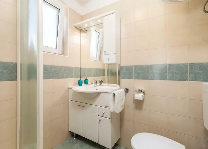Apartament In Pinewood Near The Sea